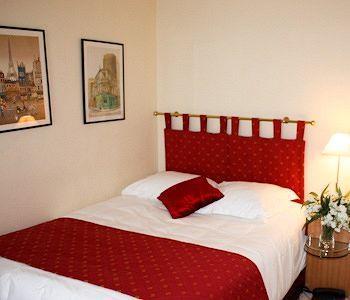 Des Halles Hotel 3*